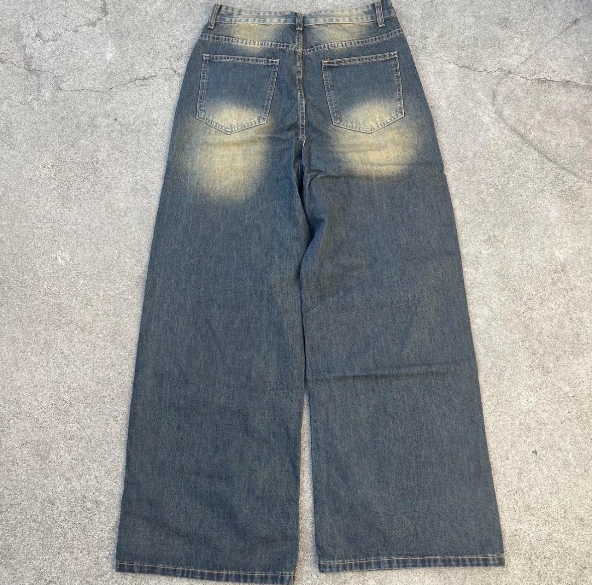 Tan Aki Jeans